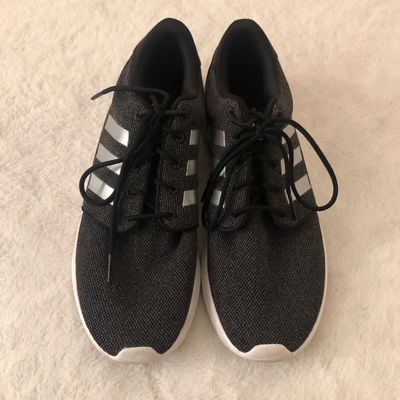 Women’s Adidas Cloudfoam Shoes - Picture 5 of 6